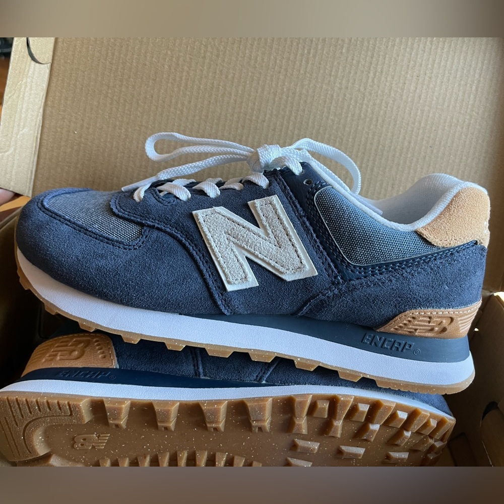 New Balance Classic Sneakers